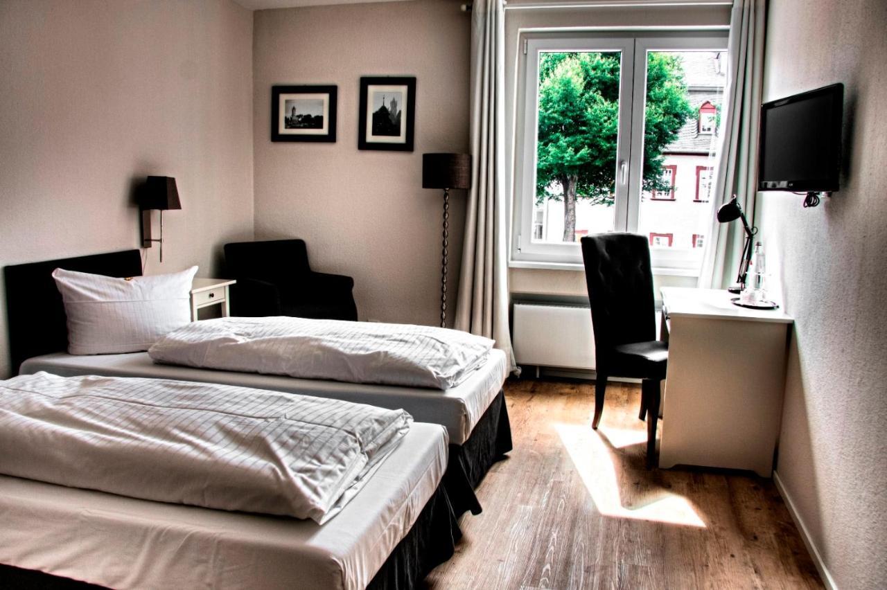Hotel Bartmanns Haus Dillenburg Kültér fotó